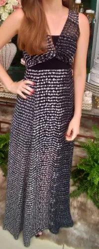Vestido preto longo