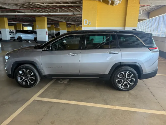 Jeep Commander Limited T270 1.3 TB Flex AUT 2023