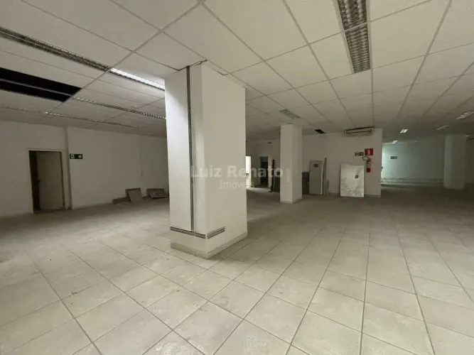 Loja Comercial para Locação 841,12m² Savassi