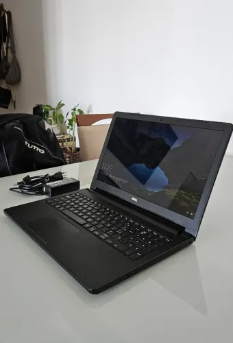 Notebook Dell Inspiron 5566 | i5 7200u | 8GB RAM | SSD 240GB | Bateria nova