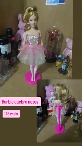 Barbies 