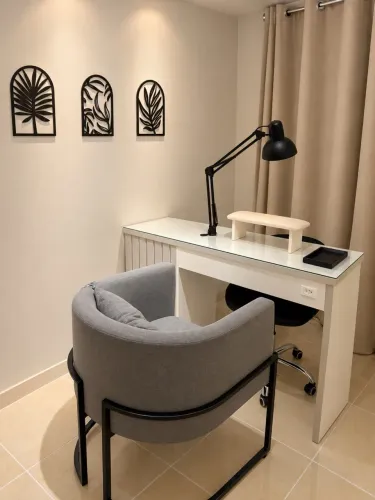 Aluguel cadeira manicure/nail - Studio Barra - R$ 90/dia