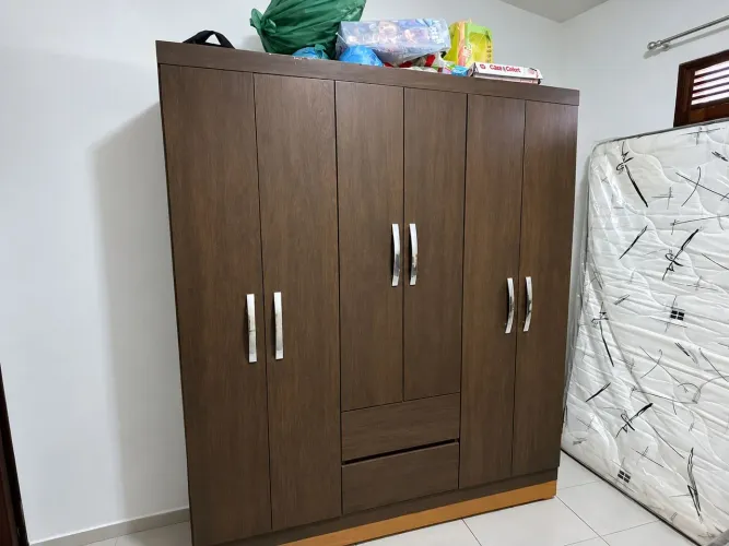 Vendo esse guarda roupa 