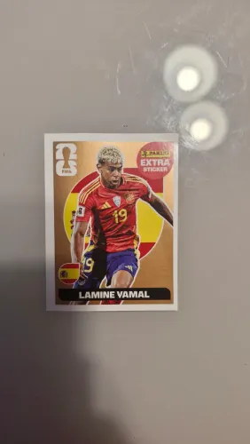 Figurinha Legend Extra Sticker - Lamine Yamal Bronze