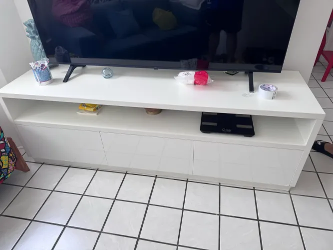 Lindo Rack para tv da sala em excelente estado