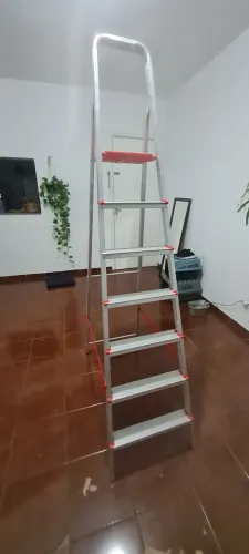Escada de Alumínio 7 degraus