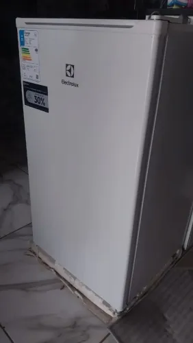 Frigobar em perfeito estado