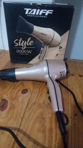 Vende-se secador de cabelo 