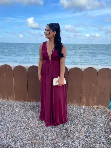 Vestido marsala social 