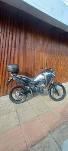 Vendo seminova