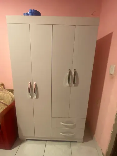 Guarda roupa solteiro 