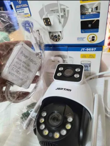 Vendo Câmera 2in1 Wi-Fi Lentes duplas aprova d,água