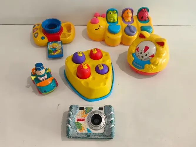 Lote de Brinquedos Infantis Educativos (Fisher-Price, Shelcore e Dican) USADOS