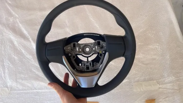 volante corolla 2016 em diante, 50 km de uso (praticamente novo)