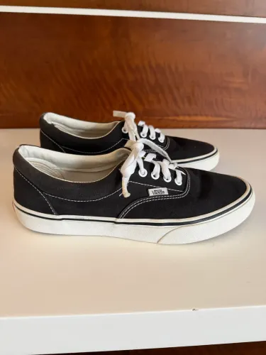 Tênis Vans Authentic Black