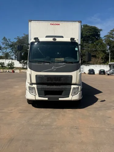 Volvo Vm 270 6x2