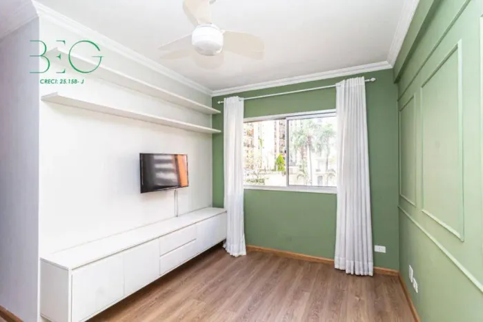 Apartamento com 2 dormitórios à venda, 55 m² por R$ 750. - Moema - São Paulo/SP