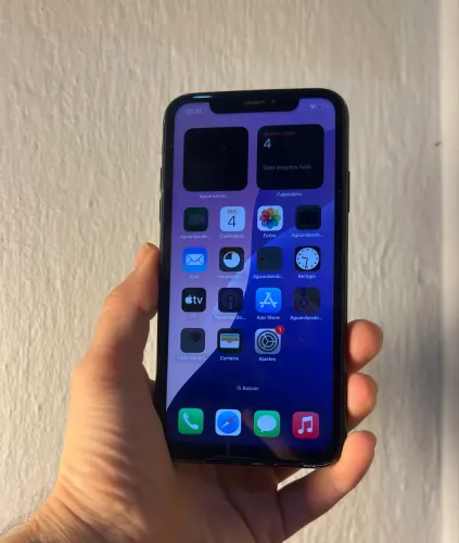 IPHONE XR 64gb - TODO ORIGINAL COM BATERIA 73%