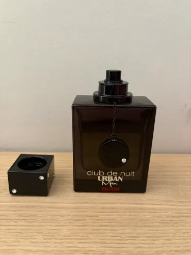 Perfume árabe Club de Nuit Urban Man Elixir