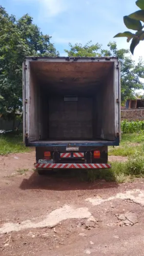 Caminhao 3/4 a venda um 8140