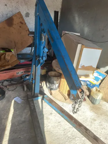 Guincho para tirar motor 