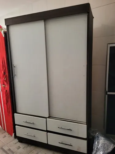 Guarda roupa