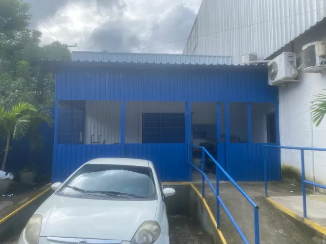 Galpão de 150m