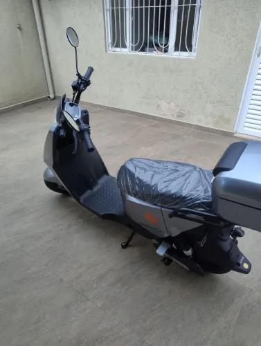 Autopropelido YADEA DT-3 2025