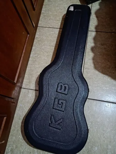 Case KGB para guitarra strato
