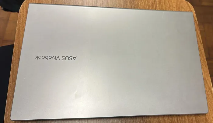 Notebook ASUS VivoBook X515E - Ótimo custo-benefício!
