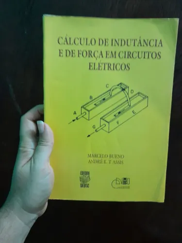 Cálculos de Indutância e de Força em Circuitos Elétricos 