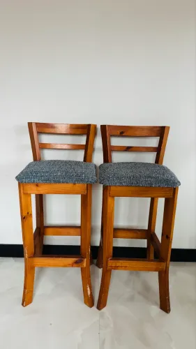Conjunto duas banquetas bistrô