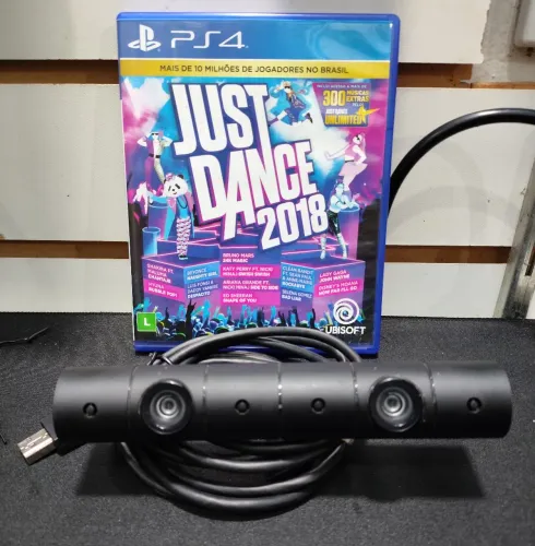 Câmera PS4 PlayStation Camera V2 + Just Dance 2018