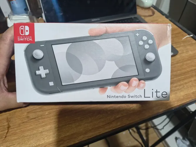 Nintendo Switch Lite 32GB NOVO