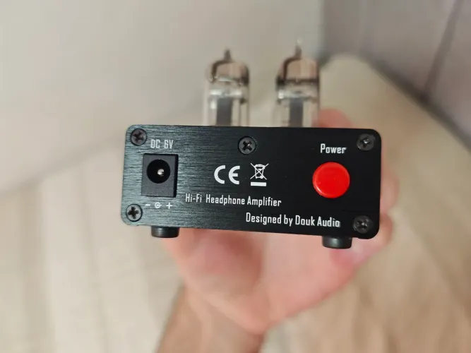 Amplificador valvulado para headphone NS-08E