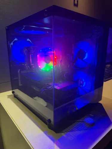 PC Gamer RTX 3070 ti + R5 5600X