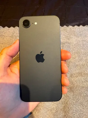 iPhone 16E