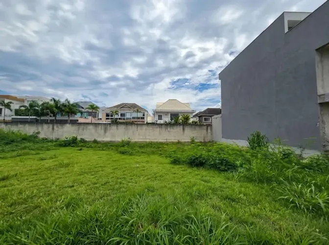 LOTE EM SALINAS DA MARGARIDA A VENDA