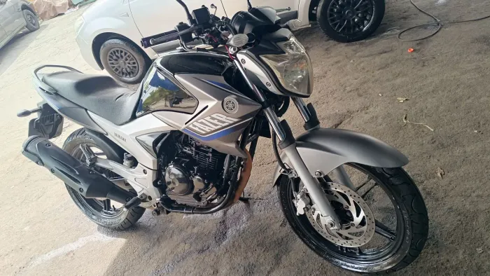 Yamaha fazer 250