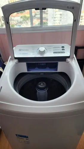 Máquina de Lavar Electrolux 13kg Essential Care com Cesto Inox e Jet&Clean