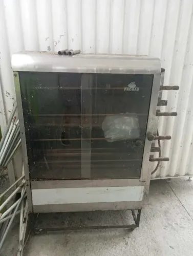 Máquina de assar frango!