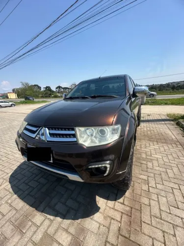 Mitsubishi L200 Triton HPE 3.2 CD TB Int.diesel AUT 2017