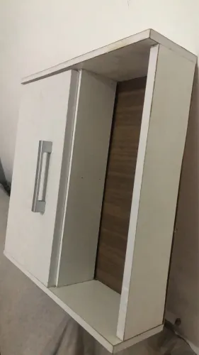 Armário/banheiro pequeno