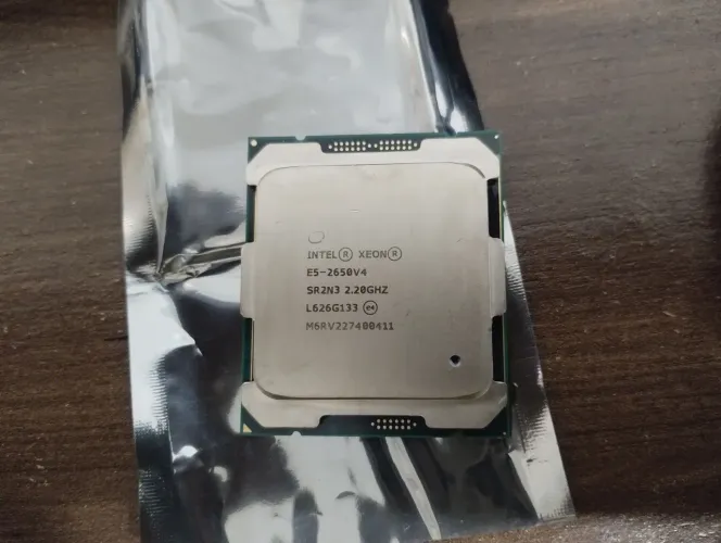 Xeon E5-2650 v4