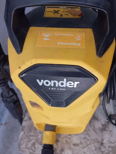Lavadora vonder 1300 200 pra vender hoje motivo mudança