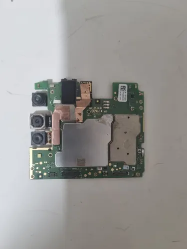 Placa Mãe Moto One Macro De 64 GB - Já Vai Com As Câmeras 