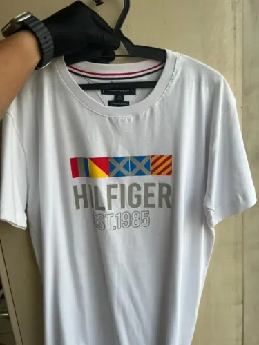 Camiseta Tommy Hilfiger 