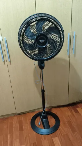 Ventilador de Coluna Britânia Maxx Force Turbo 160W (BVT450) - Potente e Silencioso