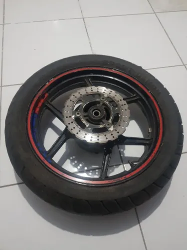 Roda completa Kawasaki Ninja 250