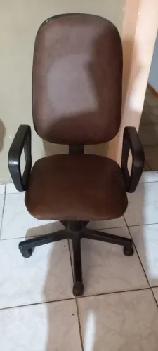 Cadeira Escritório Presidente - Tecido Corino